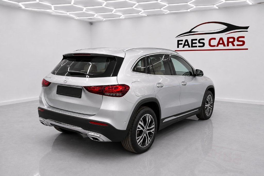 Mercedes GLA 250 E DCT Business Solution, Auto's, Dealer onderhouden, 1800 kg, Euro 6, 4 cilinders
