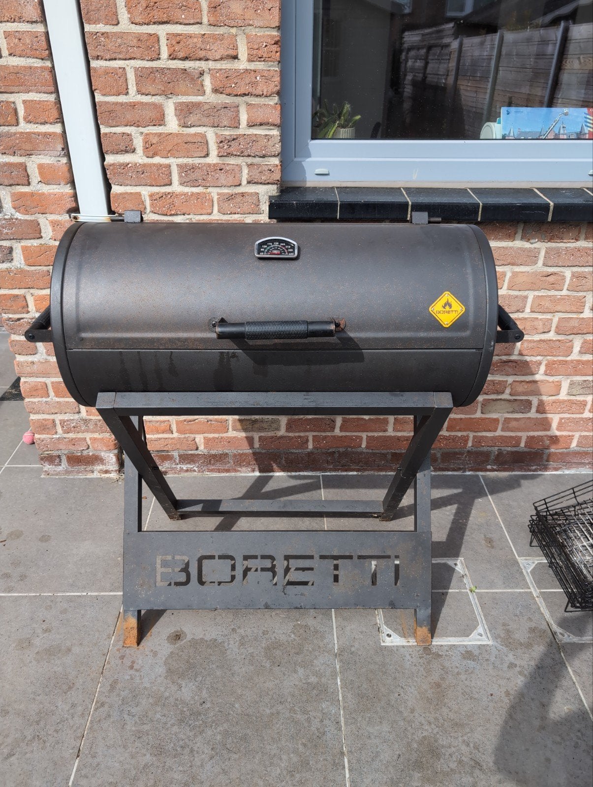 Barbecue: Boretti Barilo, Tuin en Terras, Houtskoolbarbecues, Gebruikt, Met accessoires, Ophalen