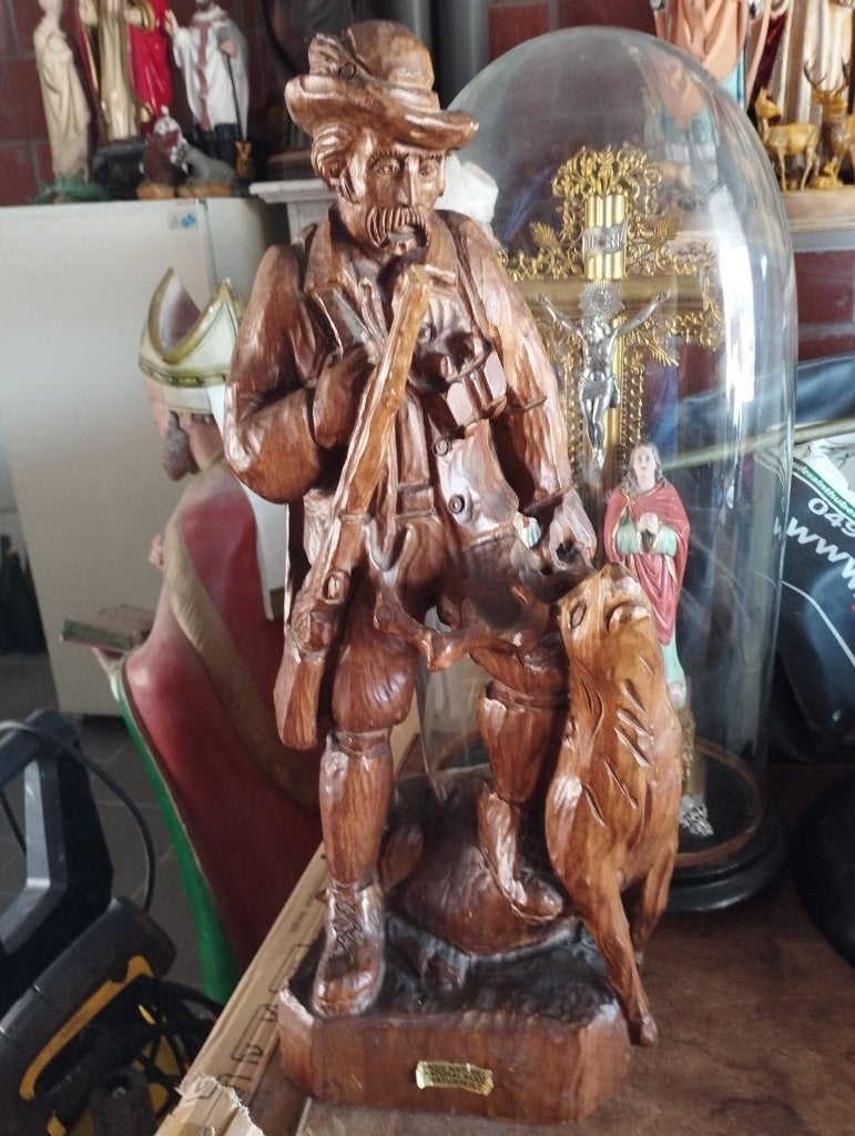 St Hubert, Antiquités & Art, Enlèvement ou Envoi