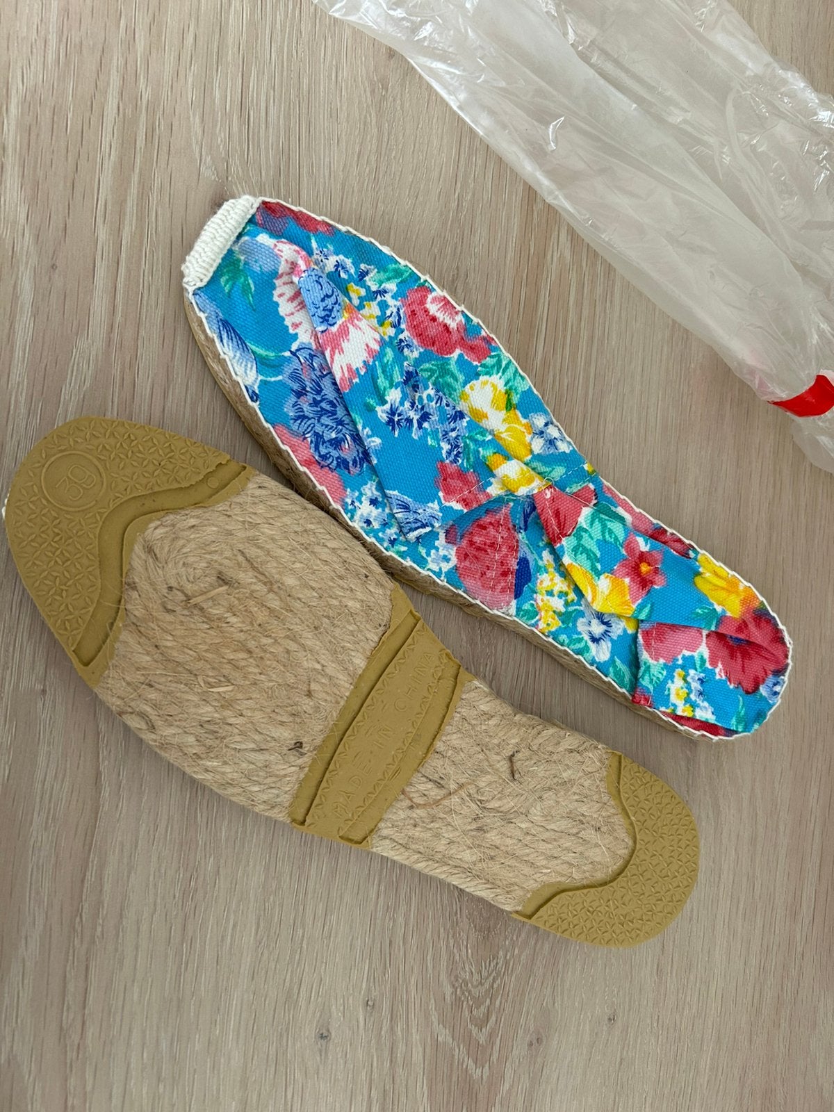 Espadrilles, chaussons pour femmes, neufs, taille 39, Neuf, Espadrilles, Enlèvement ou Envoi, Autres couleurs