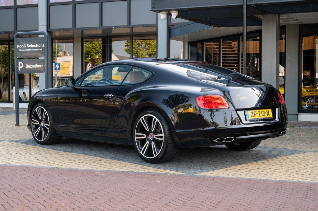 Bentley Continental GT 4.0 V8 Mulliner (automatique), Autos, Bentley, Cuir, Euro 5, Achat, Entreprise
