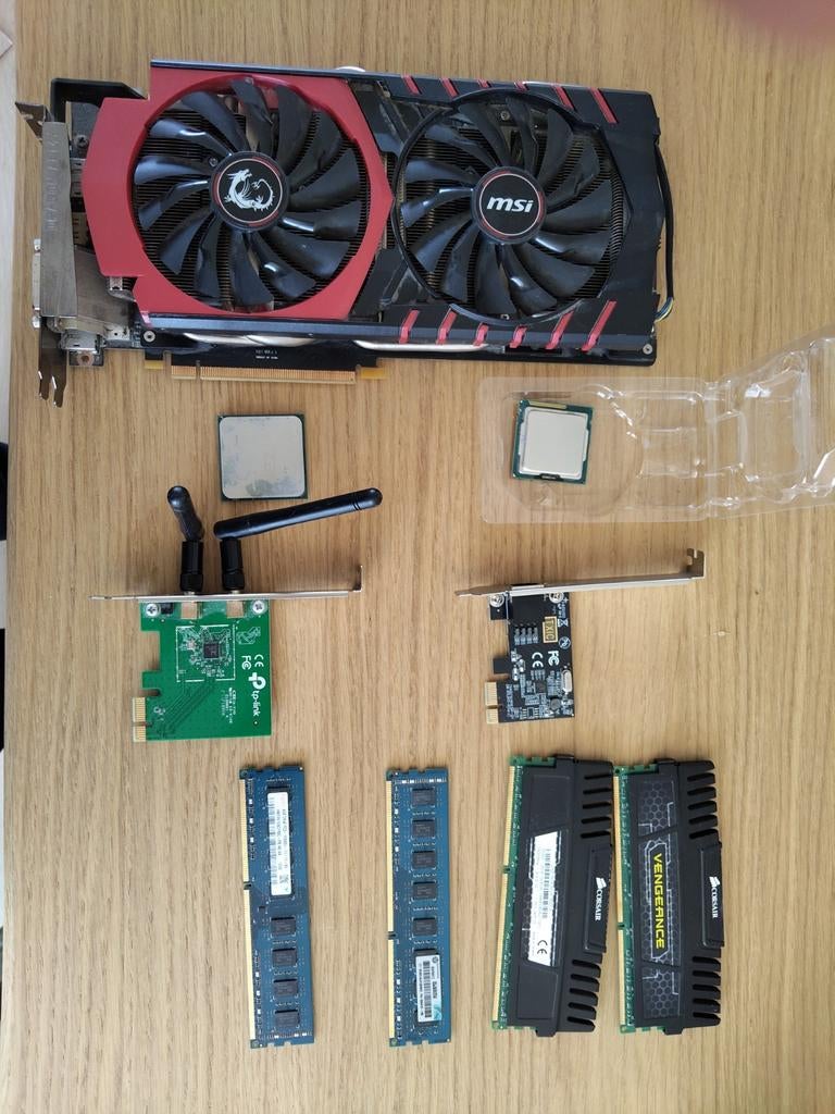 Gtx980 4gb (60€) + 16gb RAM (28gb) (50€) et autres (65€), Computers en Software, Verzenden, AMD