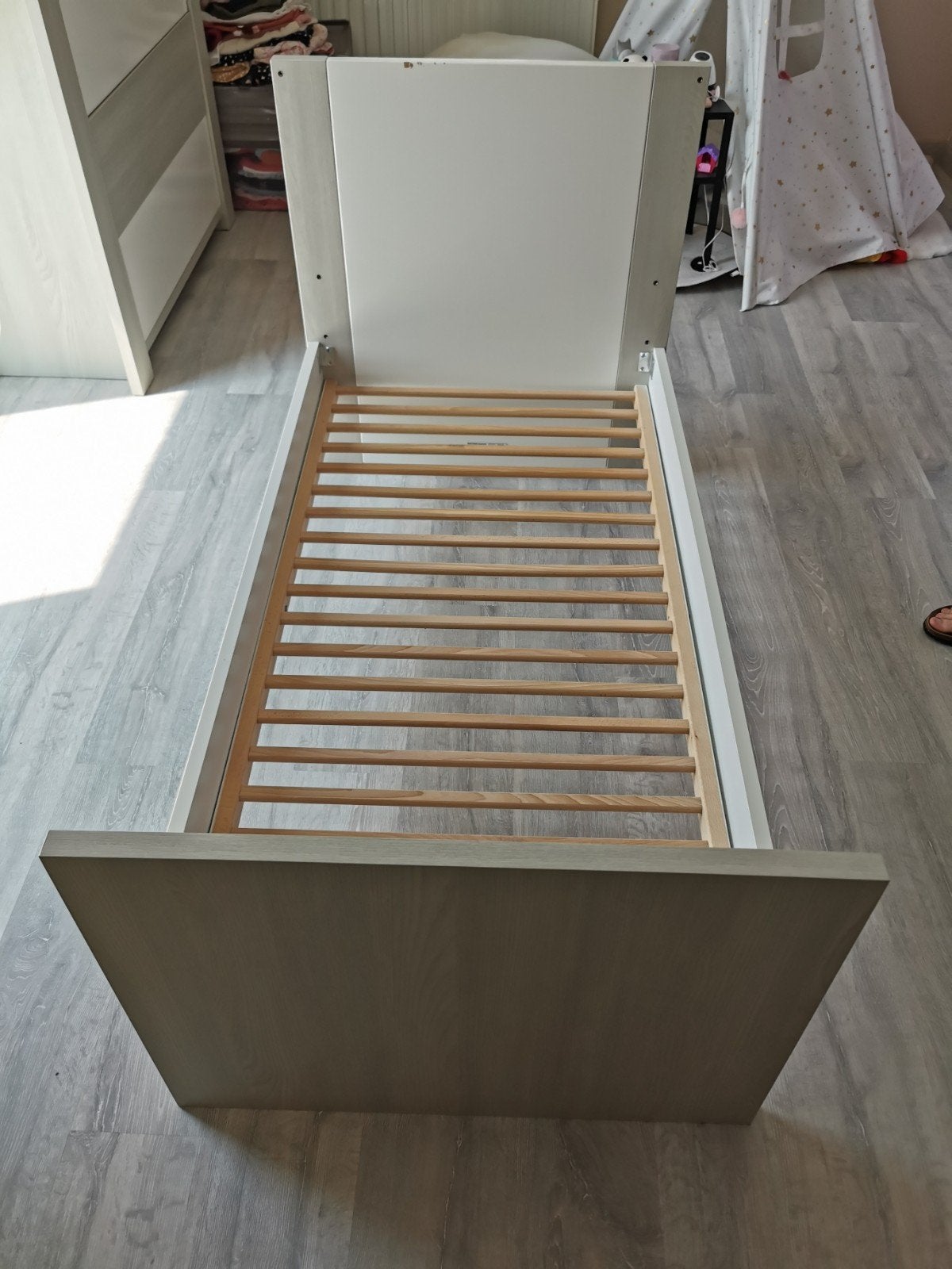 lit bébé modulable + matelas, Matelas, 70 à 85 cm, Enlèvement, Utilisé