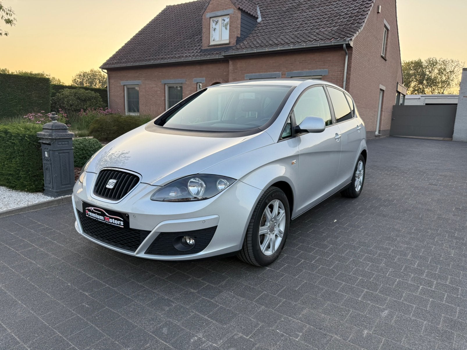 Seat Altea 1.6tdi 105ch I-TECH NAVI/PDC/ÉCRAN TV 1EIG, Achat, Entreprise, 1598 cm³, 4 cylindres