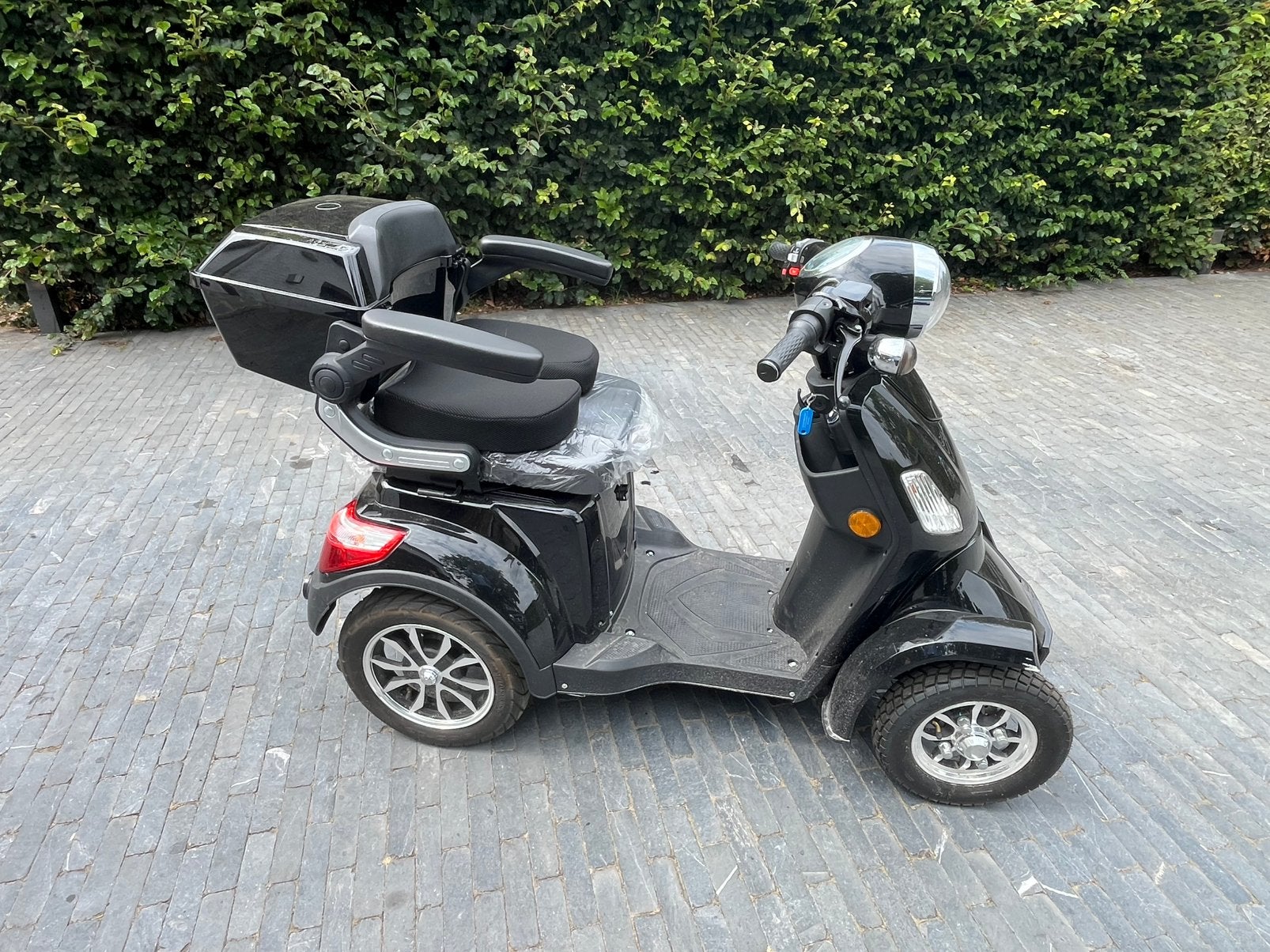 Nieuwe scootmobiel, Enlèvement, Comme neuf, 26 à 35 km