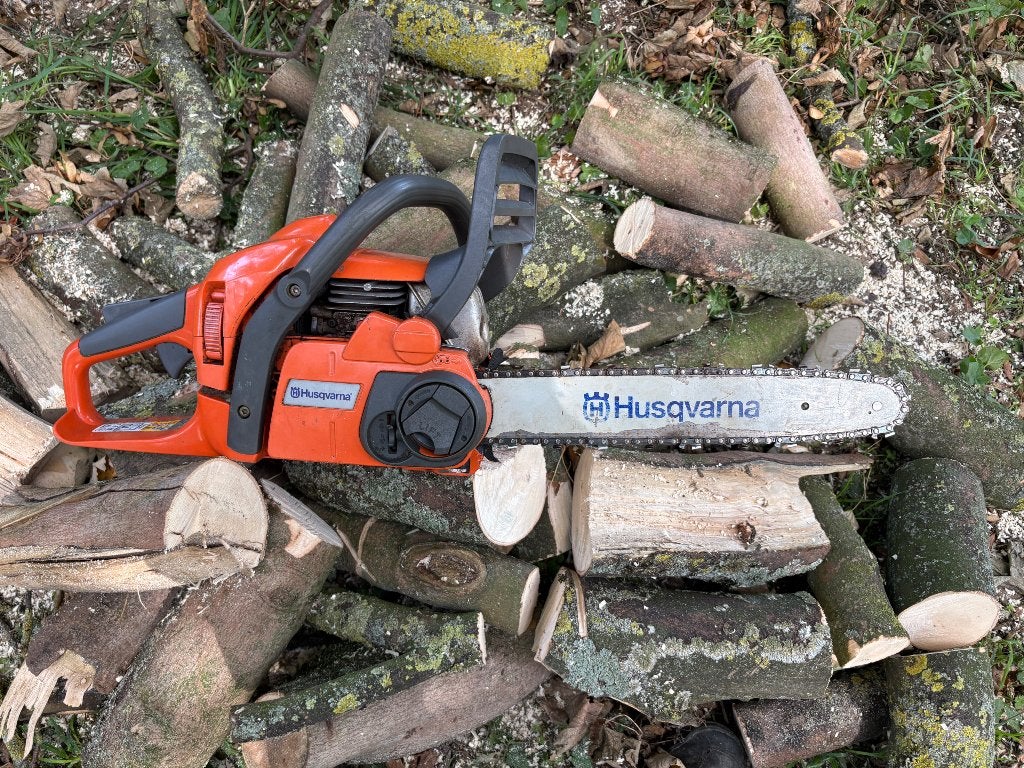 Scie à chaîne Husqvarna 135 en bon état, Enlèvement, Tronçonneuse