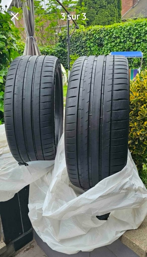 2 Michelin 235 40 20 xl zomerbanden met velgbescherming, Ophalen, Gebruikt, 235 mm, Band(en)