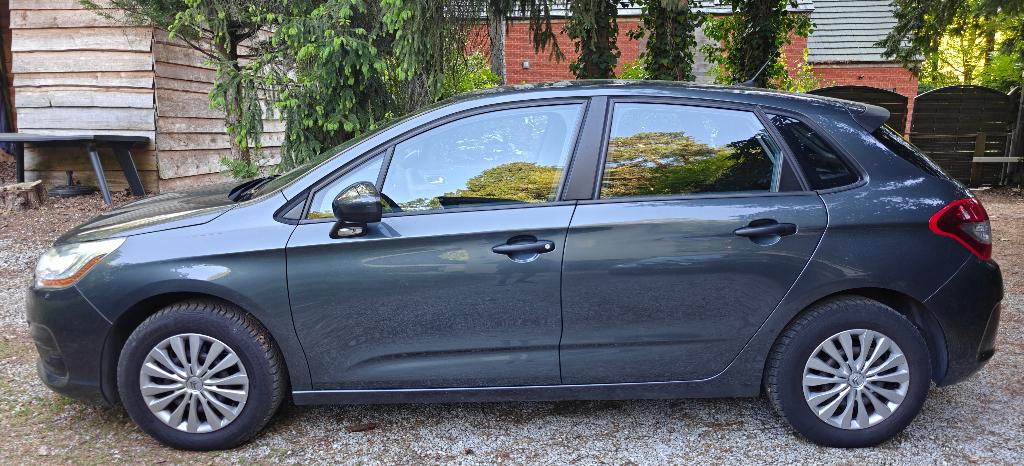 CITROEN C4 VTI 1,4L ESSENCE 95 CV ATTELAGE TRES BON ETAT, Autos, Citroën, Particulier, C4, ABS, Régulateur de distance, Airbags