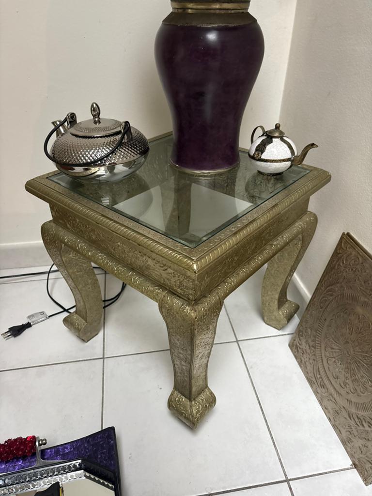 Table, Antiquités & Art, Enlèvement