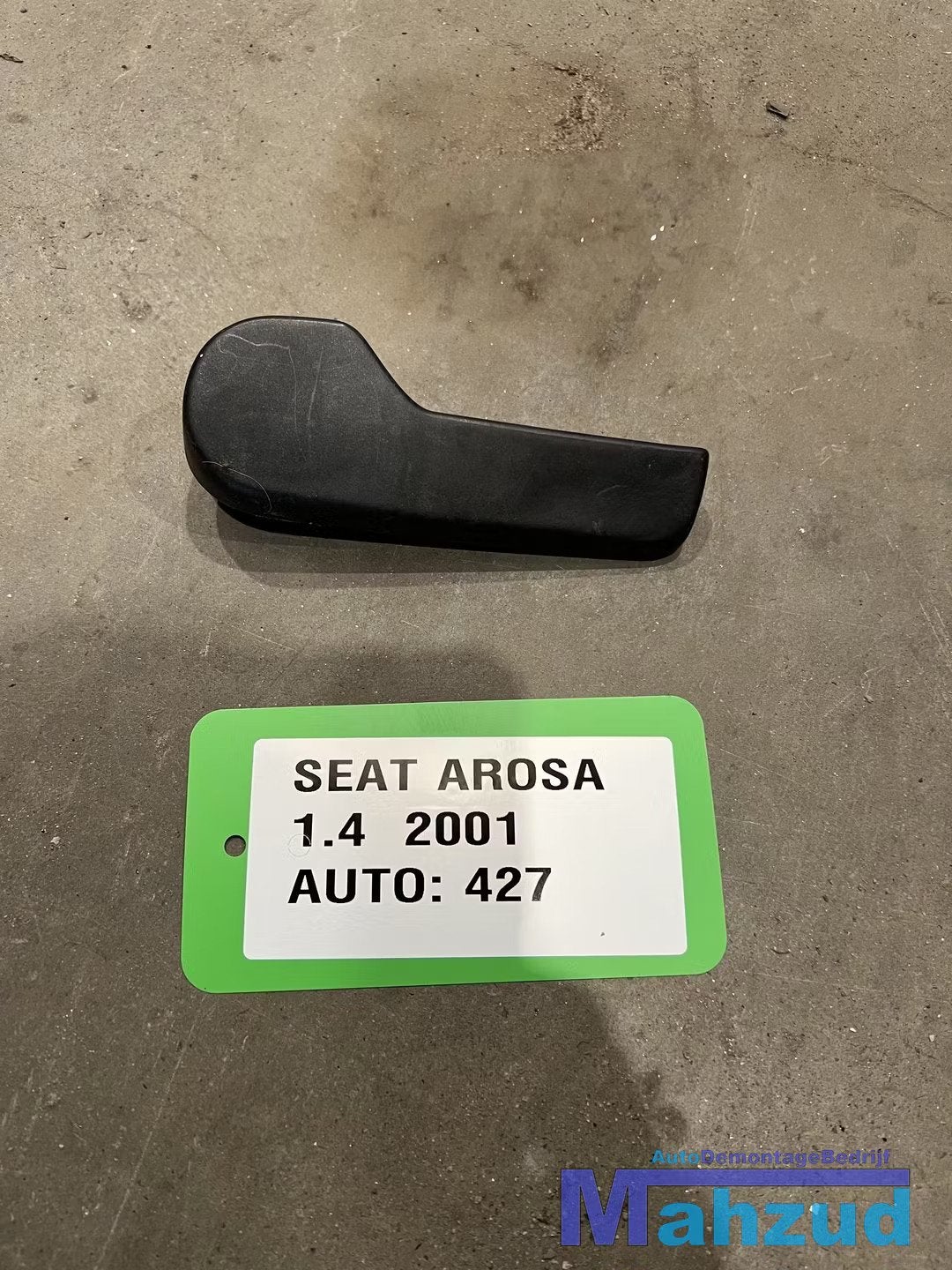 SEAT AROSA VW LUPO motorkap hendel 1997-2004, Gebruikt, Autovia A-2, Km 585 585
08760  Martorell, ES, SEAT S.A., Customercare@seat.es