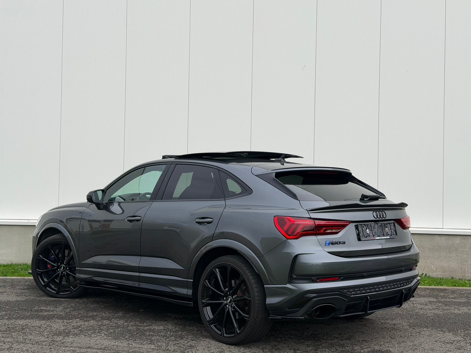 Audi RSQ3 - Maxton - 2020 - Full Opties - Panorama, Automaat, Euro 6, https://public.car-pass.be/vhr/19de39e3-b415-466f-b2b8-63b999751efa