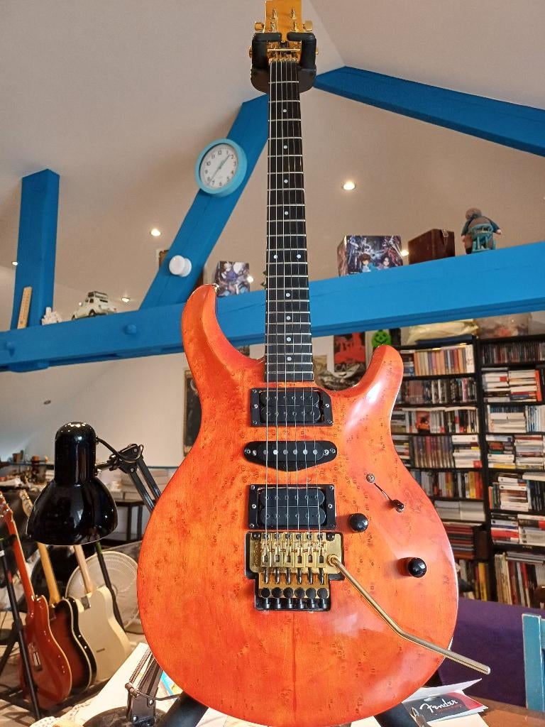 Guitare luthier sicilien Salvatore Mancuso. modèle Melissa., Enlèvement, Utilisé, Solid body, Autres marques