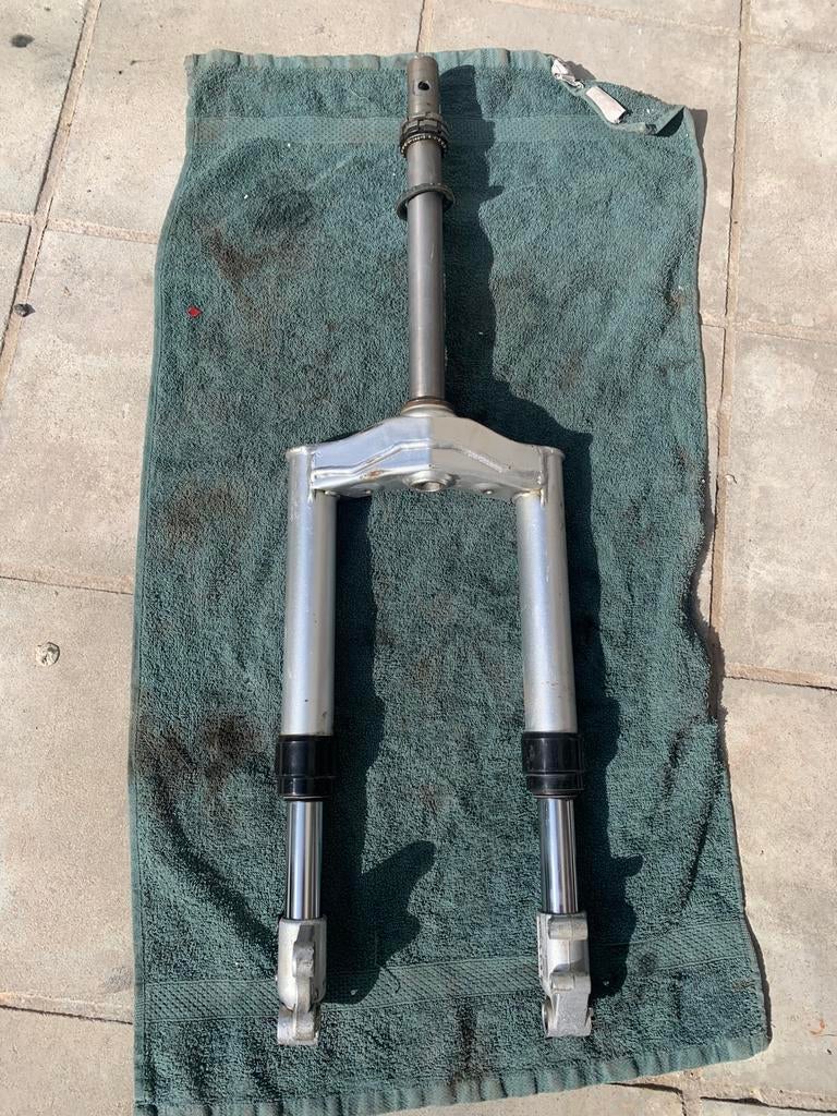 Fourche Peugeot Ludix - Très bon état (Non pliée), Enlèvement, Comme neuf, Cadre