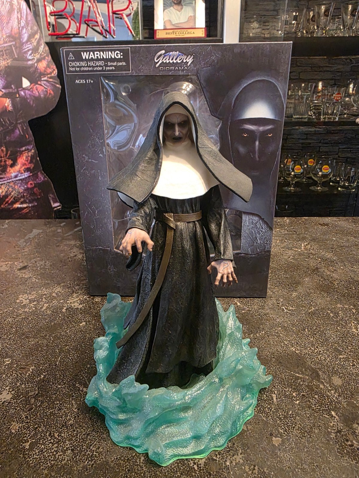 Statue La Nonne en pvc, Enlèvement ou Envoi