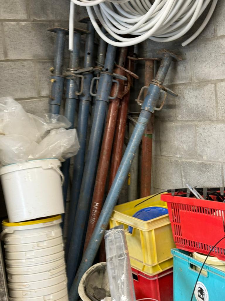 Bretelles de construction, Enlèvement, Utilisé