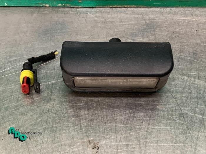 Eclairage immatriculation d'un Fiat Fiorino (Fiorino 08-), -, 3 mois de garantie, Utilisé, Fiat