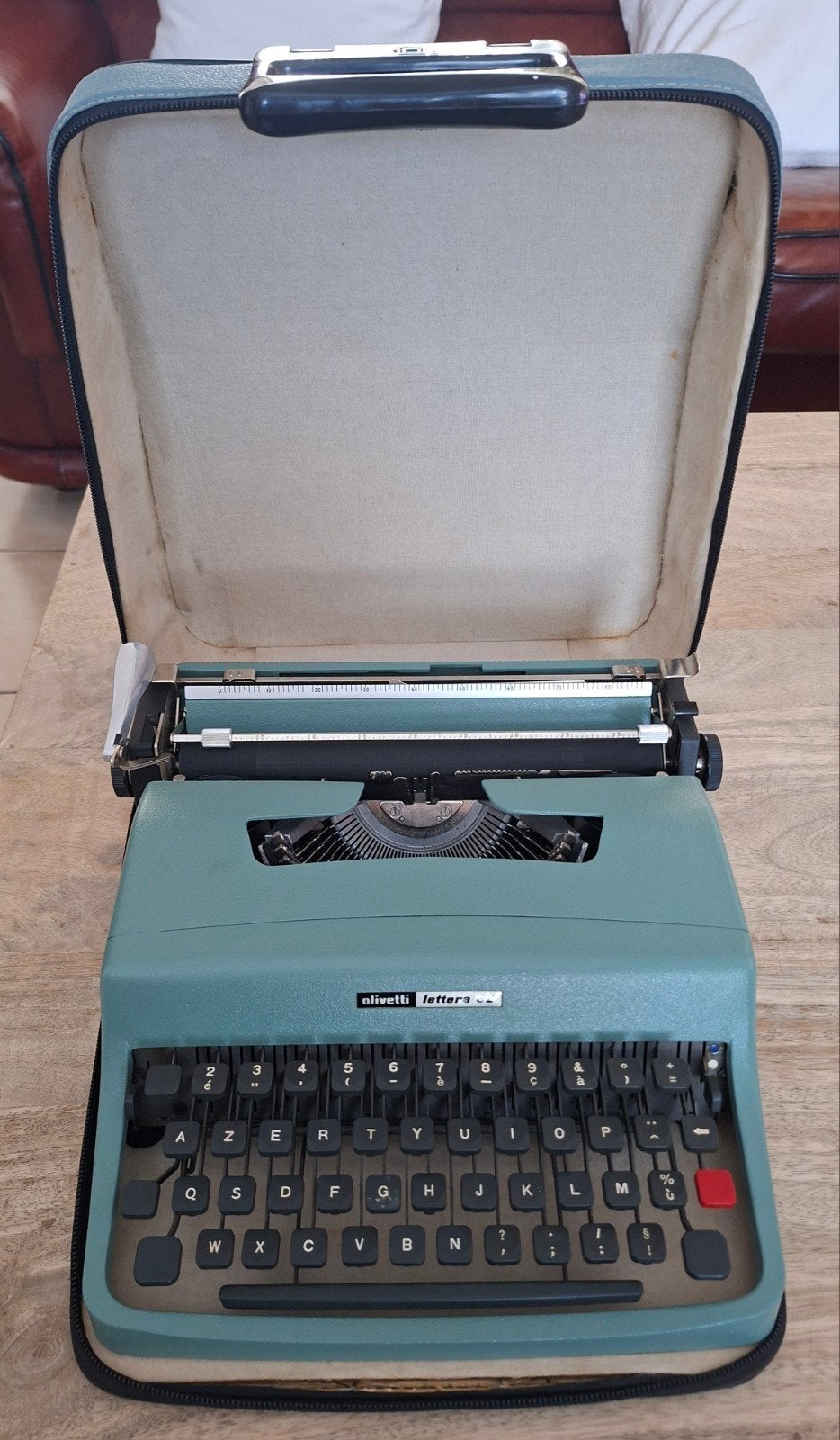 Olivetti Lettera 32 Typemachine — Nieuwstaat, Diversen, Ophalen of Verzenden