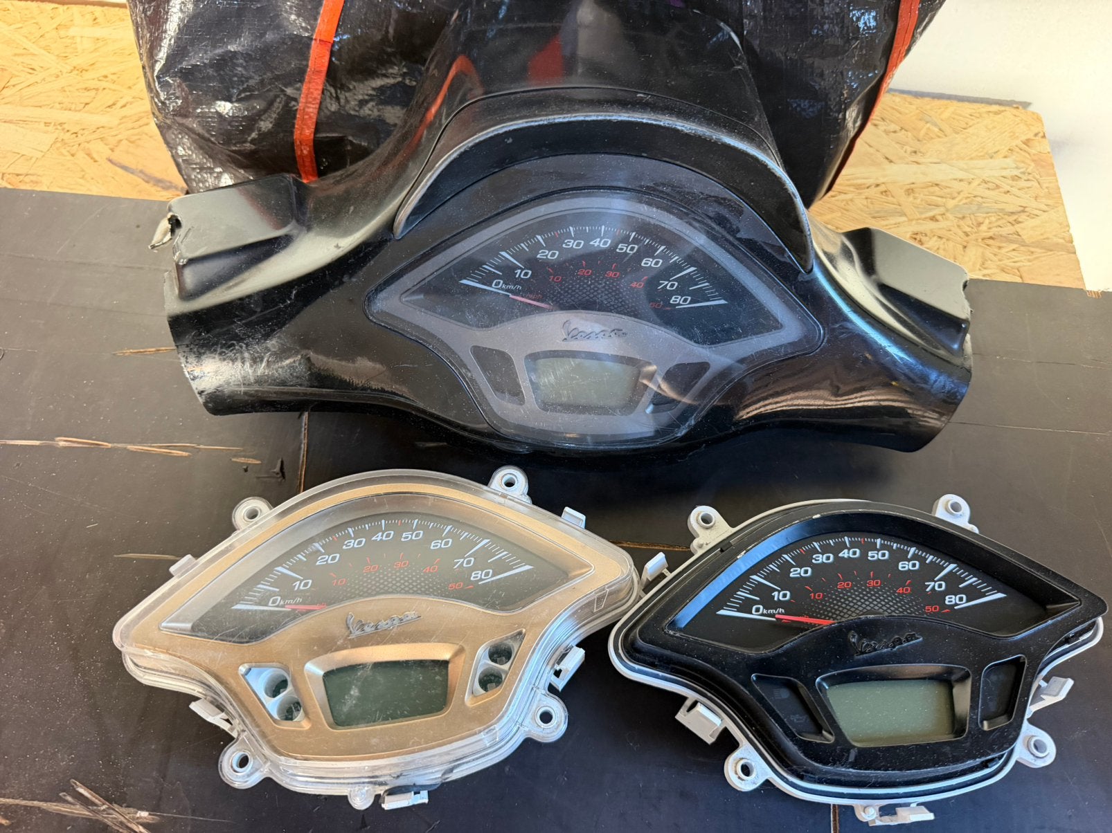 Vespa sprint/primavera tellers, Ophalen, Zo goed als nieuw
