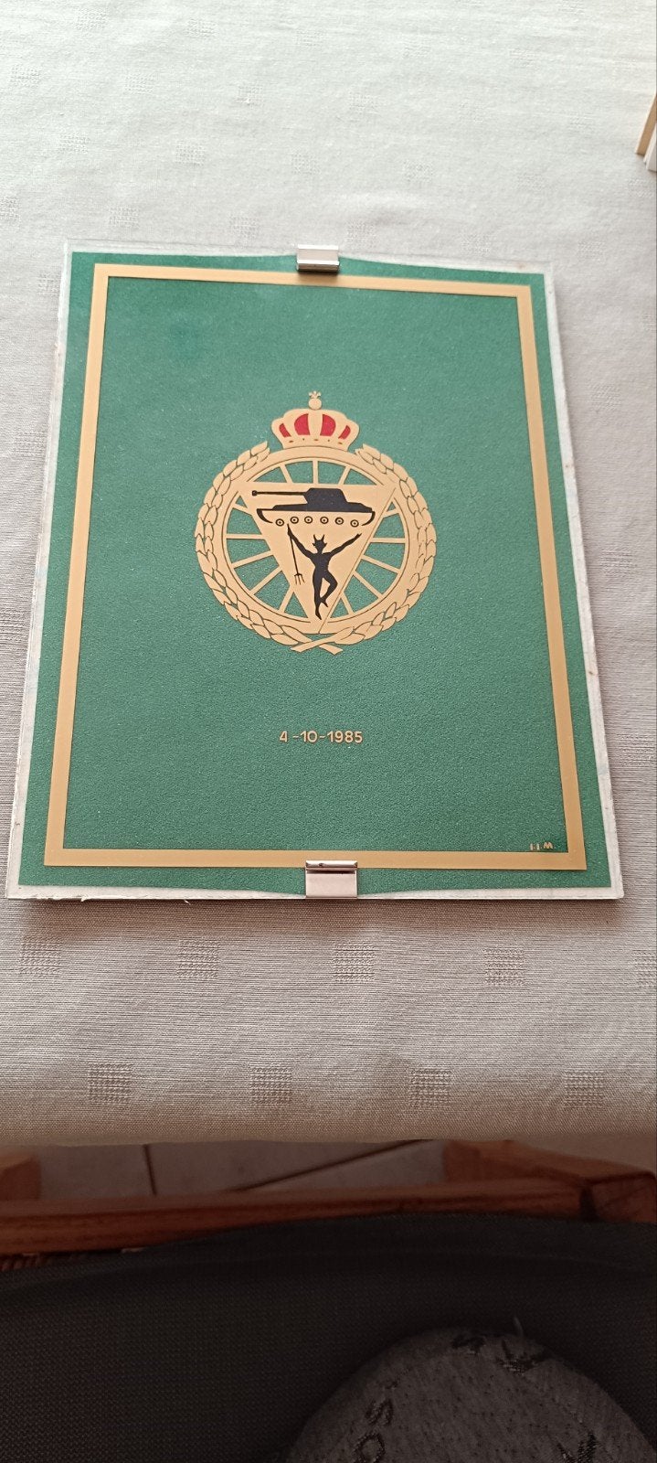 Étiquette commémorative ou porte-badge, Enlèvement ou Envoi, Histoire