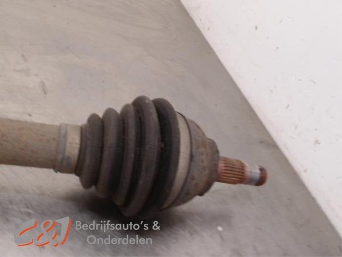 Arbre de transmission avant droit d'un Peugeot Partner, Autos : Pièces & Accessoires, Freins & Transmission, Peugeot, Utilisé