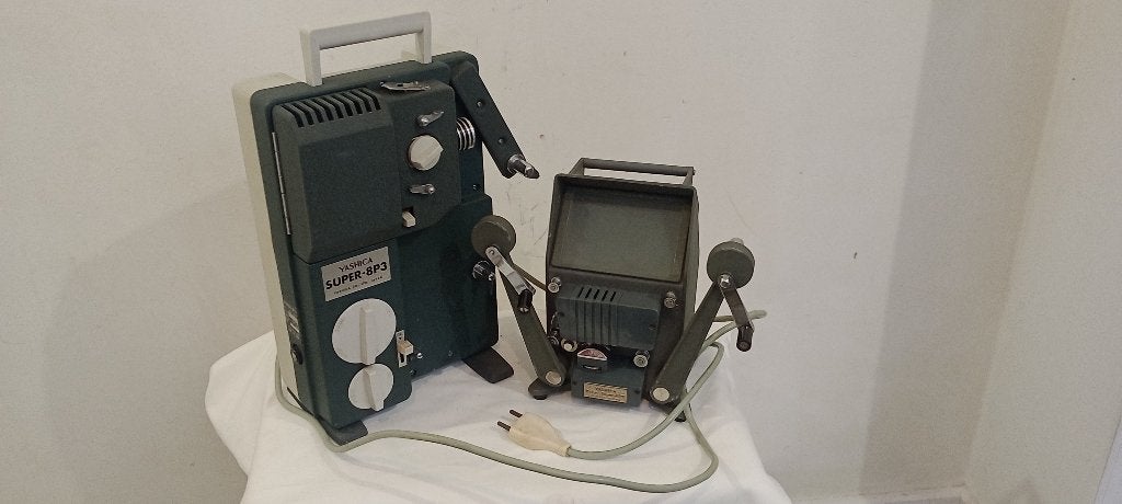 Yashica Super 8 Vintage filmset, projector + editor, Verzamelen, Ophalen of Verzenden, 1960 tot 1980, Projector