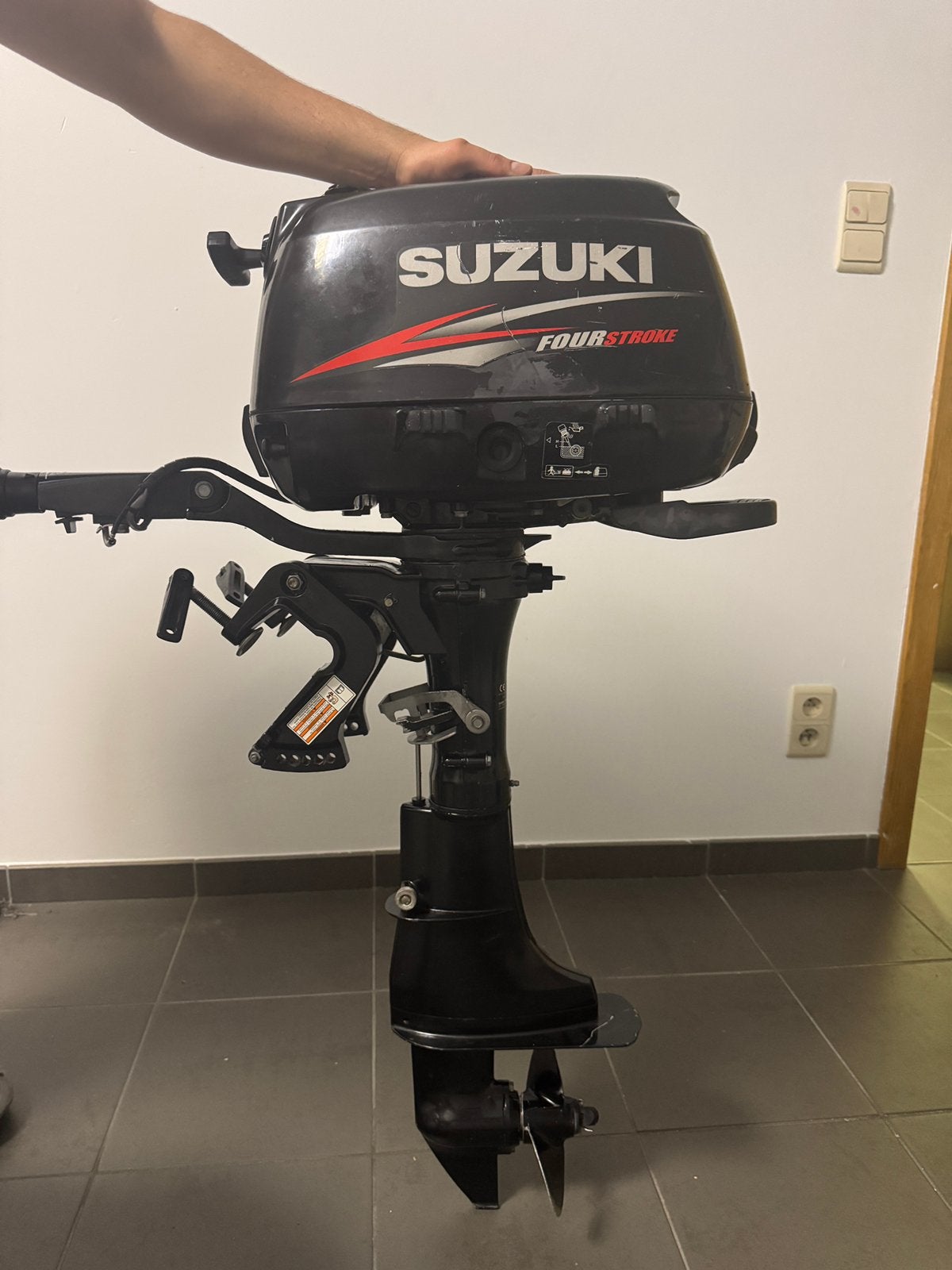 Suzuki DF6 6PK 4-takt kortstaart buitenboordmotor., Watersport en Boten, Ophalen, Zo goed als nieuw, Buitenboordmotor