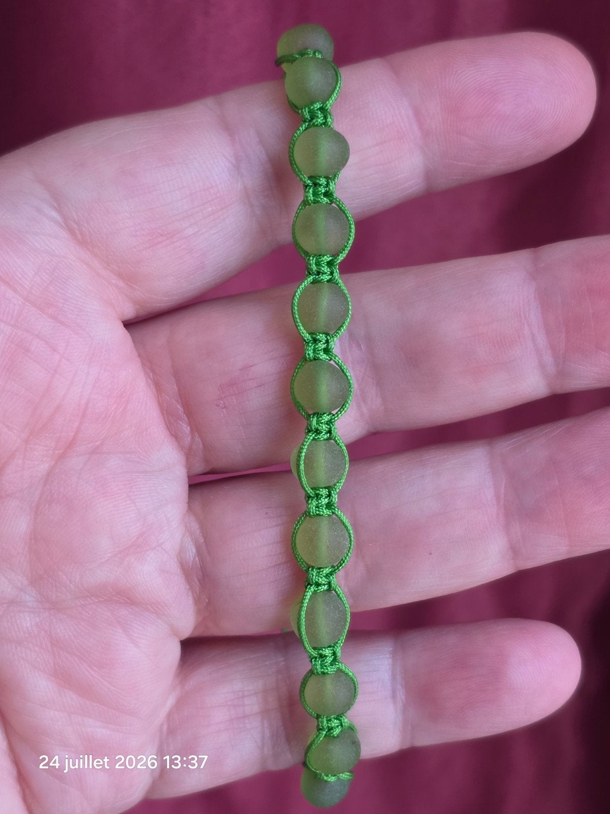 Armband met natuurlijke groene barnsteen kralen, Ophalen, Nieuw, Groen, Met edelsteen