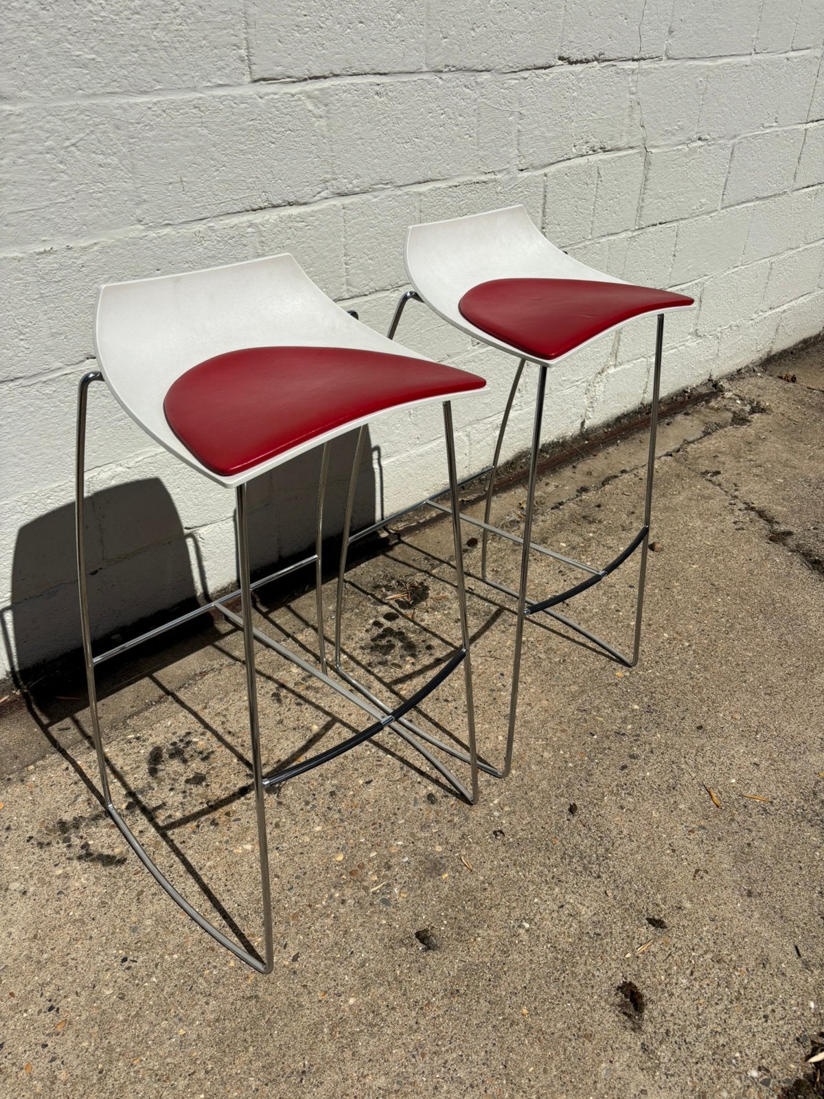 2 tabourets de bar modernes, Maison & Meubles, Avec repose-pieds, 2 tabourets, Comme neuf, Enlèvement