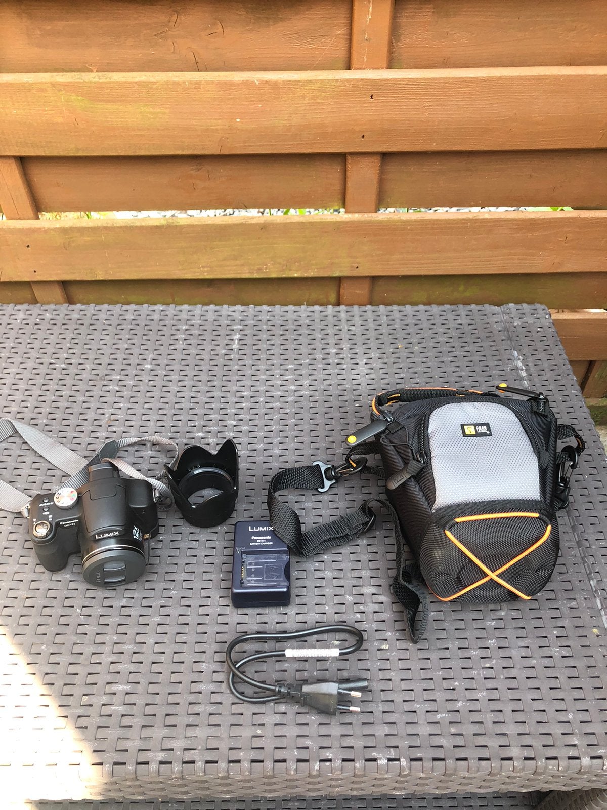 Fototoestel Panasonic lumix in mooie opbergtas, Ophalen, Zo goed als nieuw, Panasonic