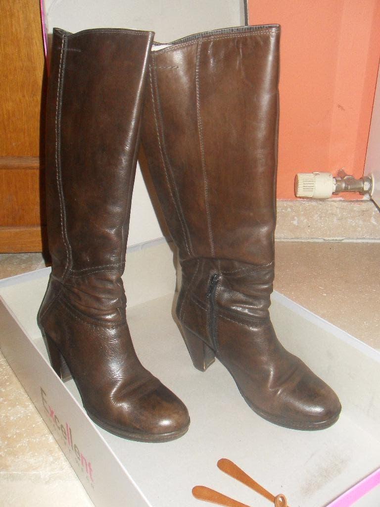 Dameslaarzen (3), Kleding | Dames, Hoge laarzen, Bruin, Ophalen of Verzenden, Gedragen