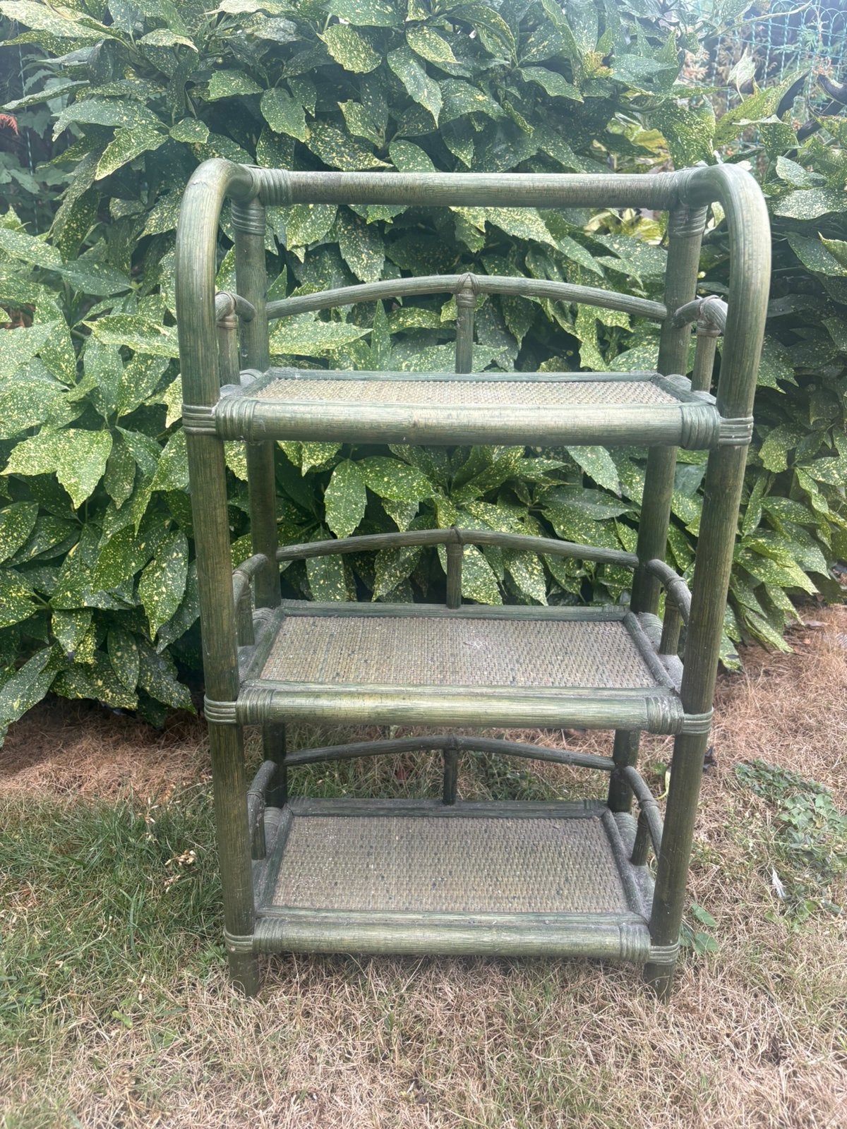 Vintage bamboe en rotan rekje groen, Huis en Inrichting, Ophalen, Zo goed als nieuw