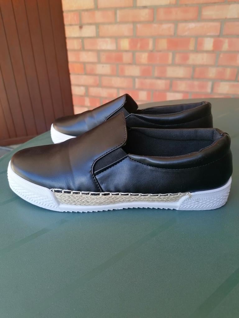 Damesschoenen Weide, zwart. Nieuw, mt 40, Enlèvement