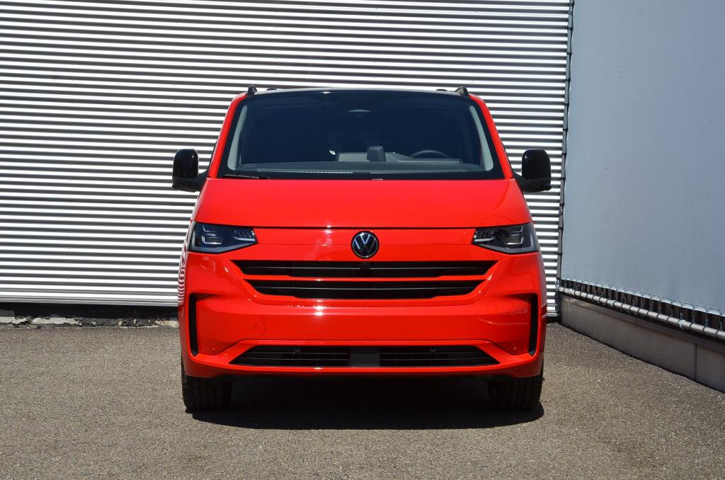 Volkswagen T7-EDITION-Dubbelcab-4Motion-DSG-Nieuw- 46990+BTW, Auto's, Bestelwagens en Lichte vracht, Automaat, Stof, Euro 6, Volkswagen