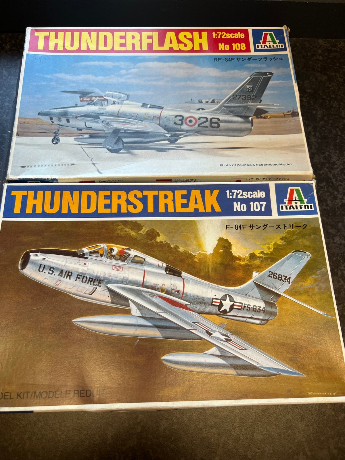 Thunderflash et ThunderStreak Bar Air Force, Hobby & Loisirs créatifs, Modélisme | Avions & Hélicoptères, Comme neuf, 1:72 à 1:144