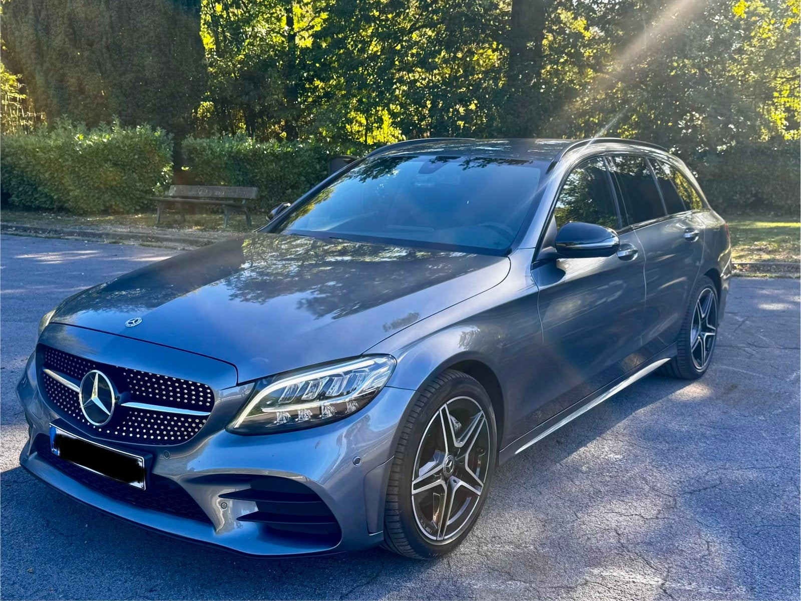 Mercedes C180d AMG pack prêt à immatriculer, 90 kW, Euro 6, Entretenue par le concessionnaire, Noir