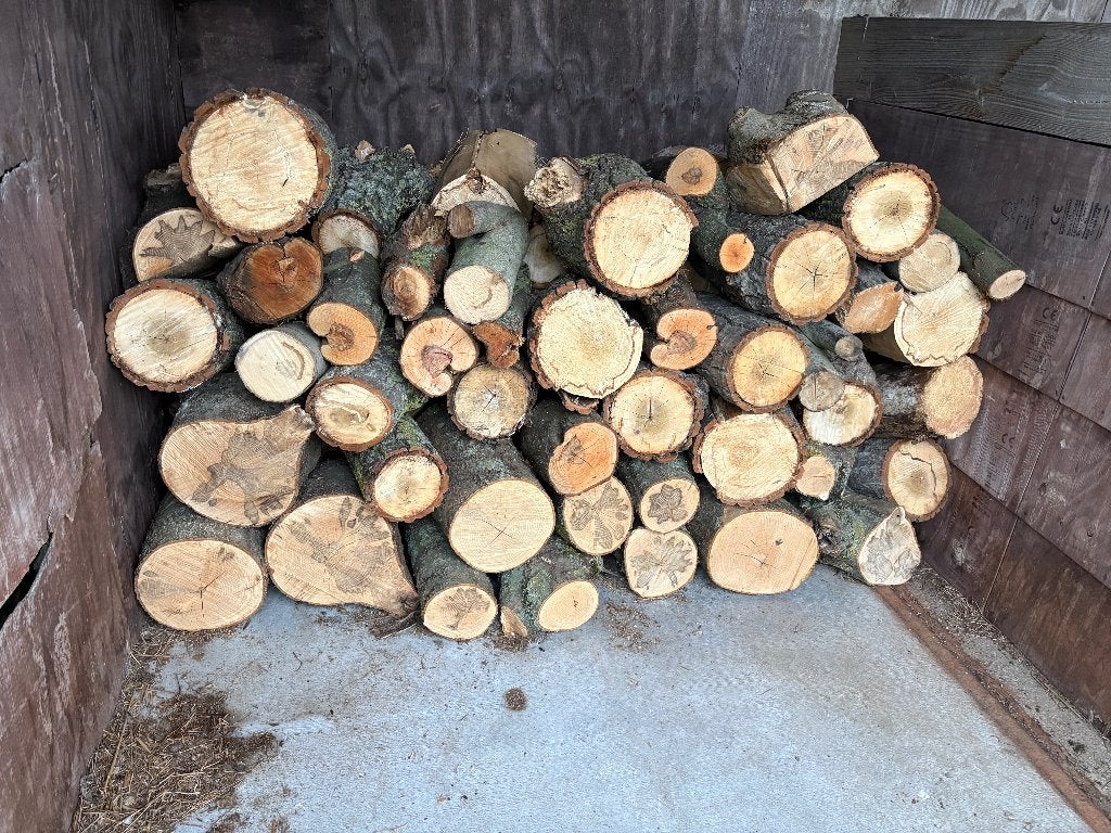 Stapel gemengd haardhout (ca. 1,7 m³) – gezaagd op 40-50 cm, Tuin en Terras, Minder dan 3 m³, Ophalen, Blokken