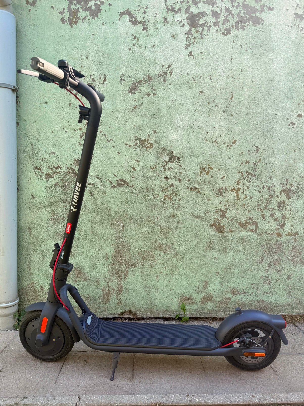 NAVEE V40i elektrische step – slechts 23 km – met garantie, Ophalen, Zo goed als nieuw, Elektrische step (E-scooter)