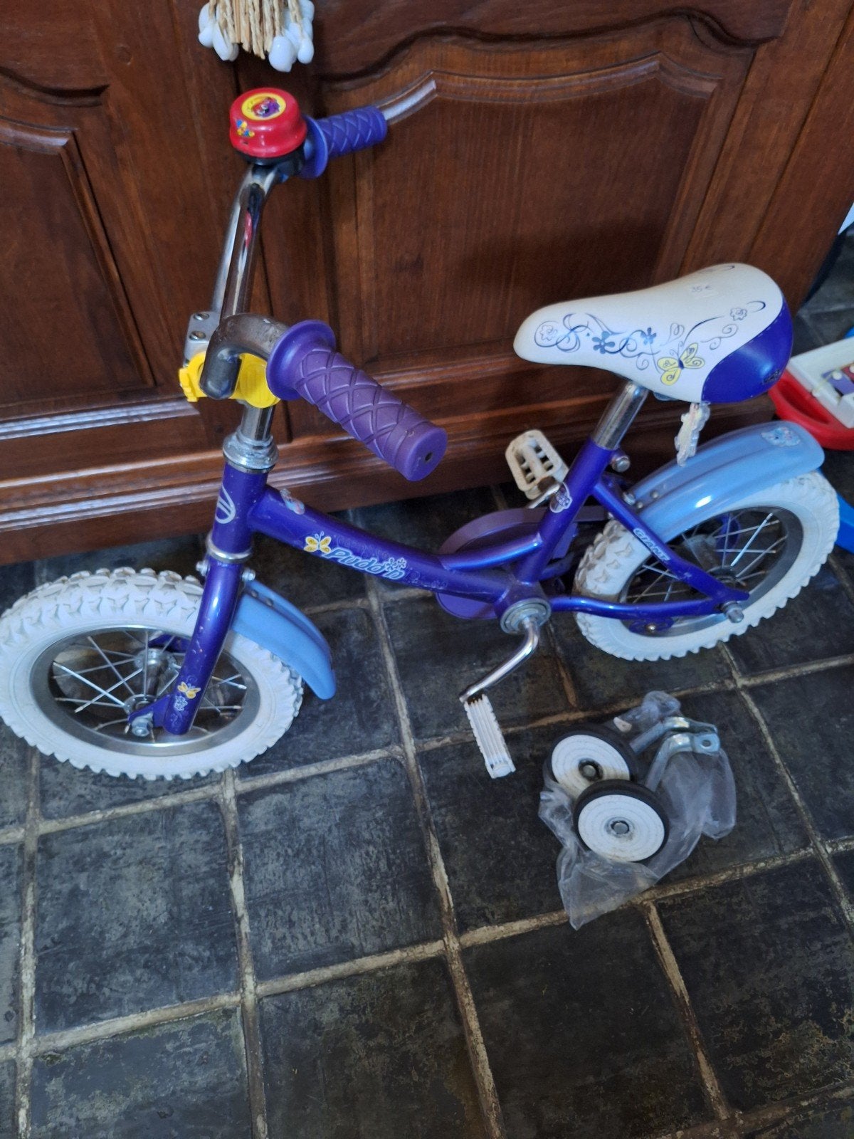 kinderfiets, Fietsen en Brommers, Ophalen, Terugtraprem, Zijwieltjes, Zie foto