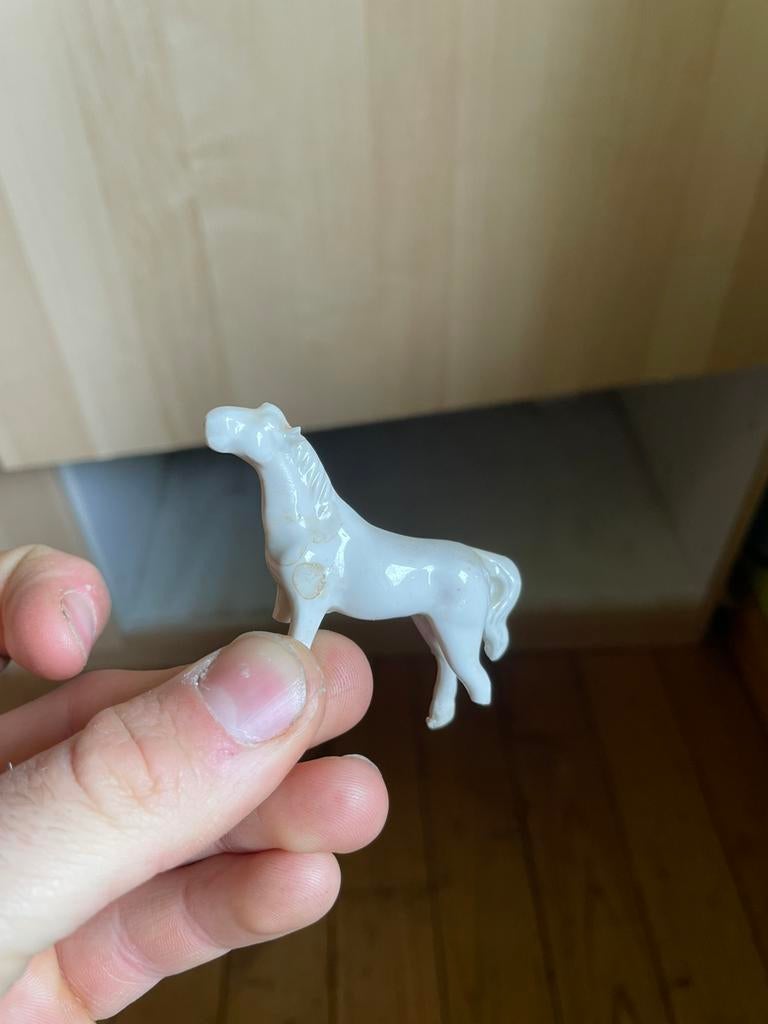 Porseleinen paard, Antiek en Kunst, Ophalen of Verzenden
