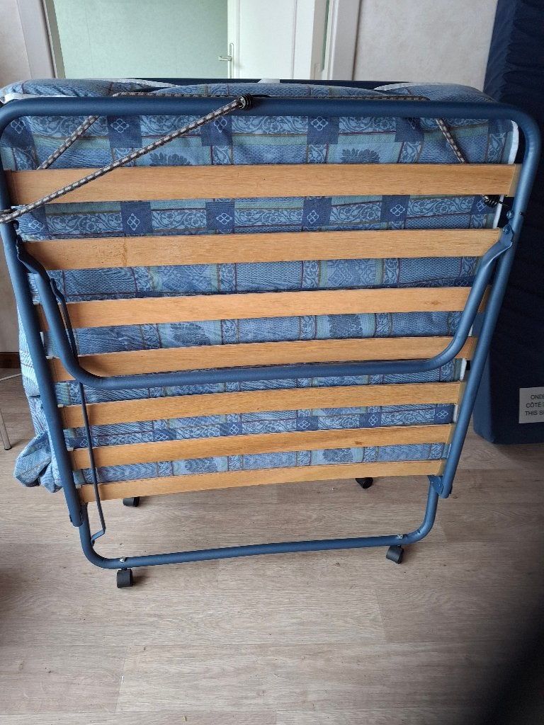 opklapbaar bed, Ophalen, Gebruikt