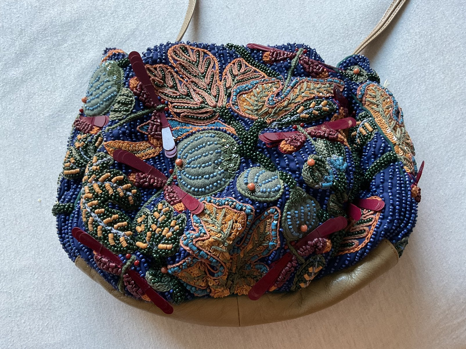Sac à main Jamin Puech Paris perles et cuir, artisanat, Enlèvement, Comme neuf, Bleu, Sac à main