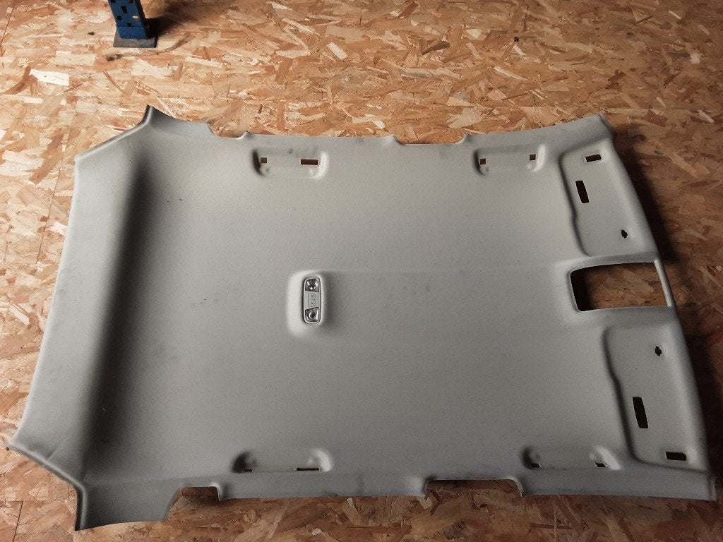 LINER OU CIEL DE TOIT Audi A3 Sportback (8YA) (8V4867505H), Autos : Pièces & Accessoires, Mevr. I. Hauben, Audi, Utilisé, Rue de l'Espoir 34 34
4030  GRIVEGNÉE, BE