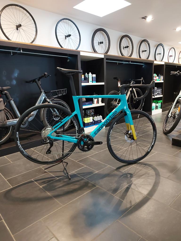 Nieuwe Cannondale SuperSix Evo 105di2 model 25, Fietsen en Brommers, Fietsen | Racefietsen, Ophalen