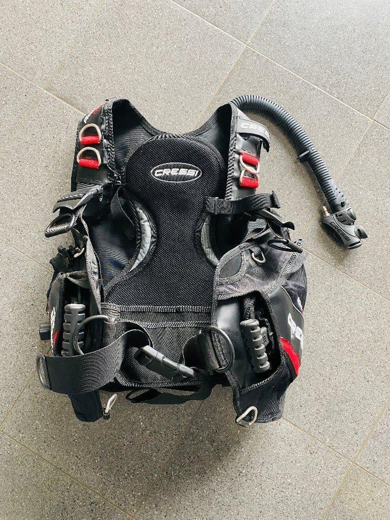 Stab de plongée Cressi S, Sports nautiques & Bateaux, Plongée, Enlèvement, Comme neuf, Gilet de stabilisation