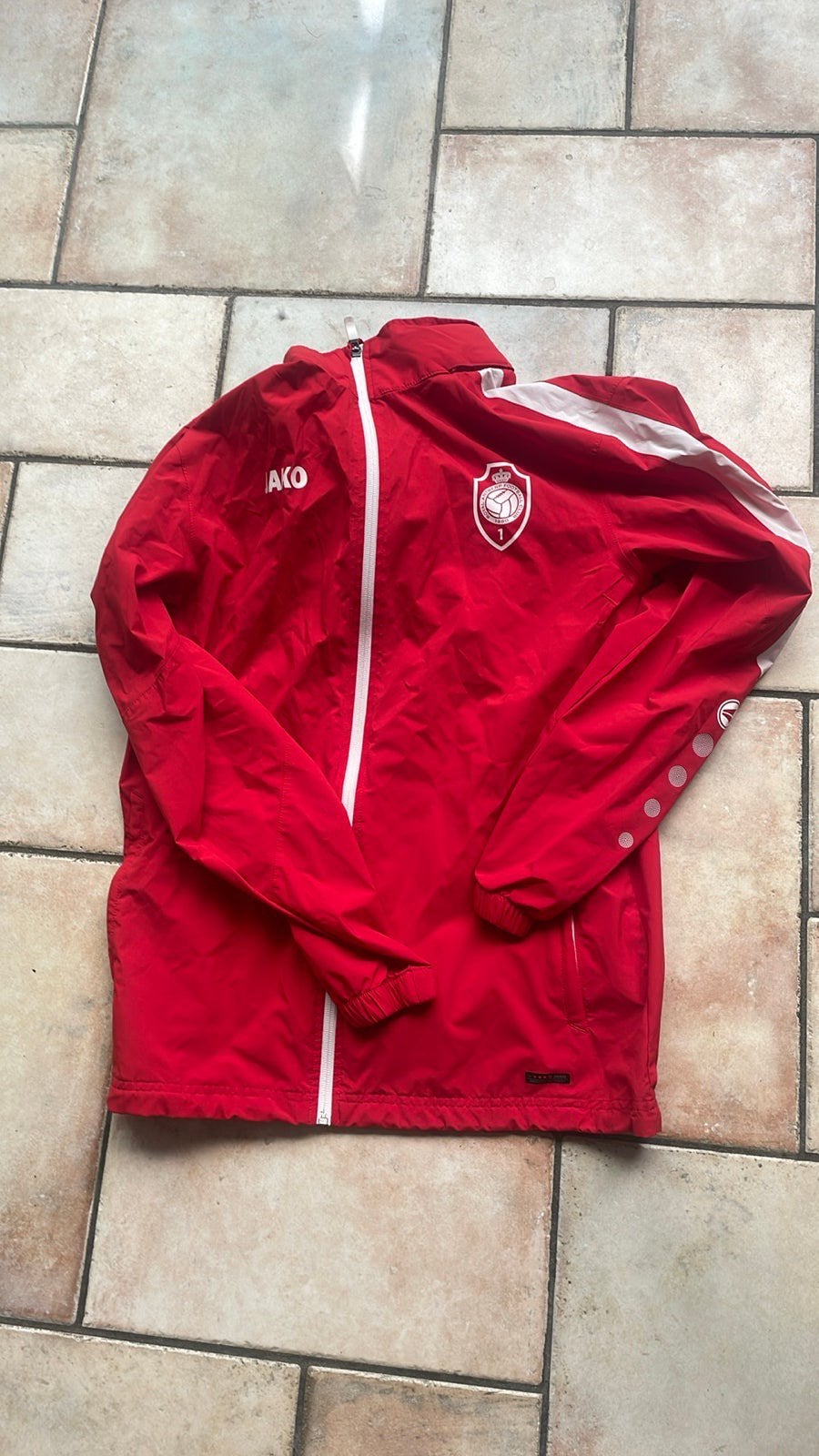 Regenjas  royal antwerp football club medium nieuw met kap, Ophalen, Nieuw