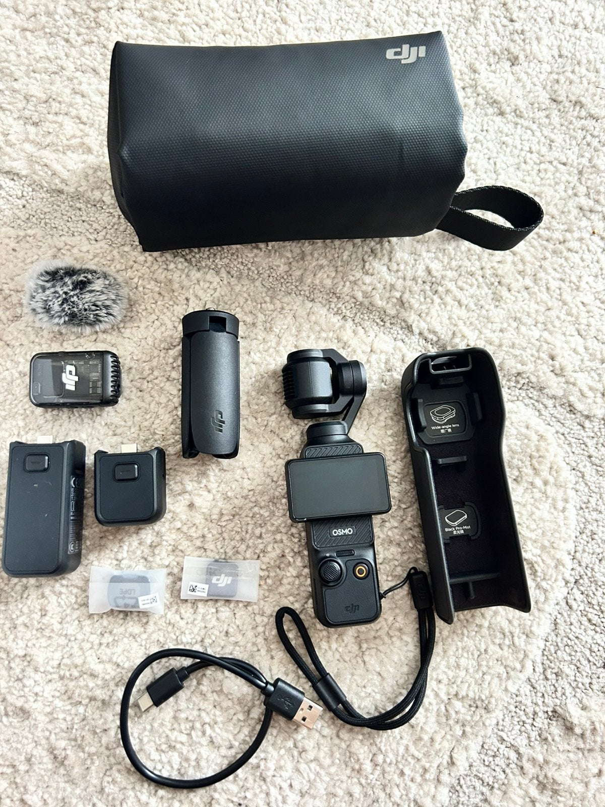 DJI Osmo Pocket 3 te koop – €370, Ophalen of Verzenden, Zo goed als nieuw, Draaibaar