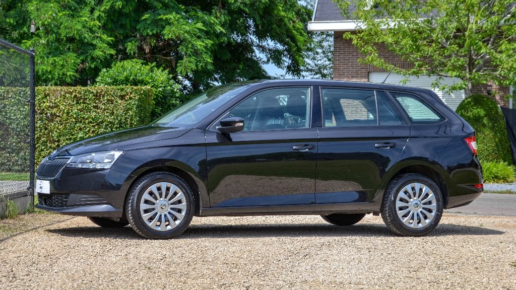 Skoda Fabia Combi 2019 1.0 TSI 95 PK 1 Jaar Garantie, Auto's, Voorwielaandrijving, Stof, 103 g/km, Zwart