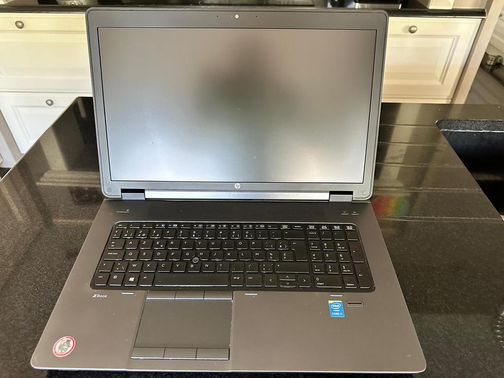 HP Z Book 17G2, Enlèvement