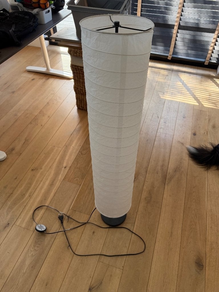 Lampe sur pied IKEA HOLMO, Enlèvement, Comme neuf