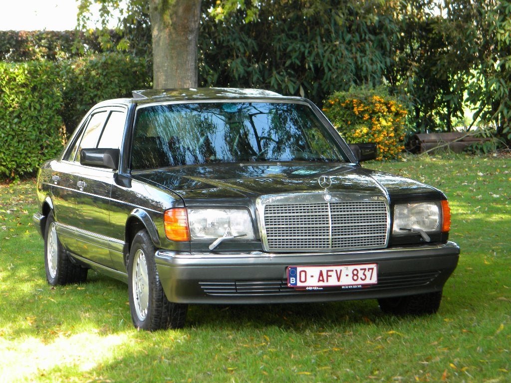 Mercedes 560 SE Oldtimer 25000 €uros, foto 3